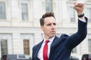 Sen Josh Yella Hawley