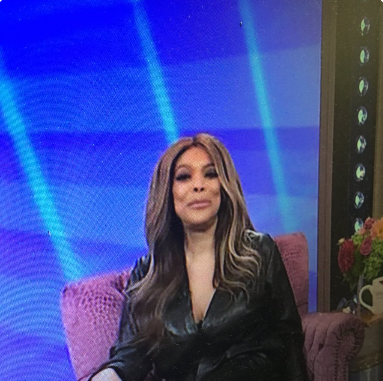 Wendy Williams Bizare 2 DBL Coutesy Twitter